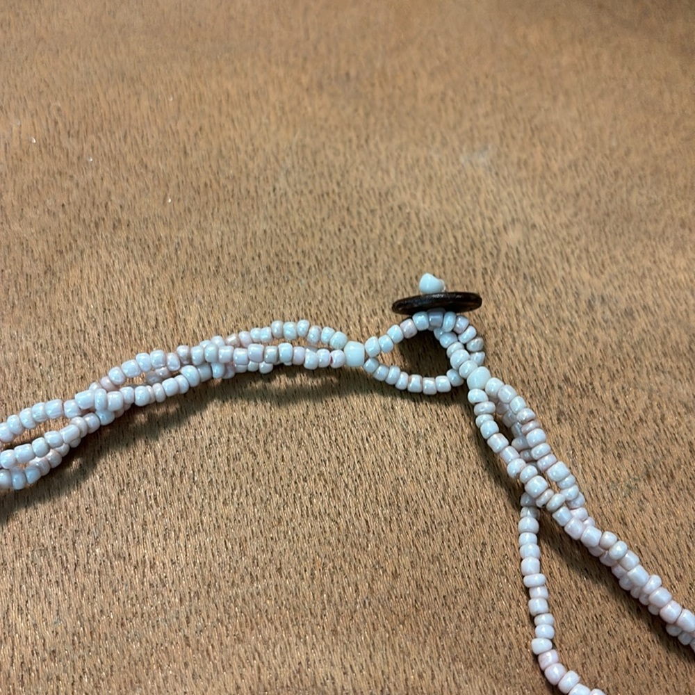 Nice Large Shell Disk Beaded Statement Necklace - image 4